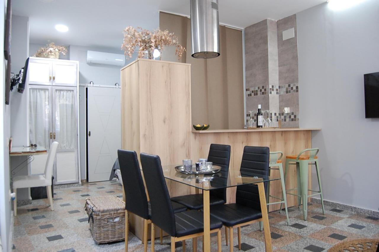 Apartamentos Los Jardines& Parking 科爾多瓦 外观 照片