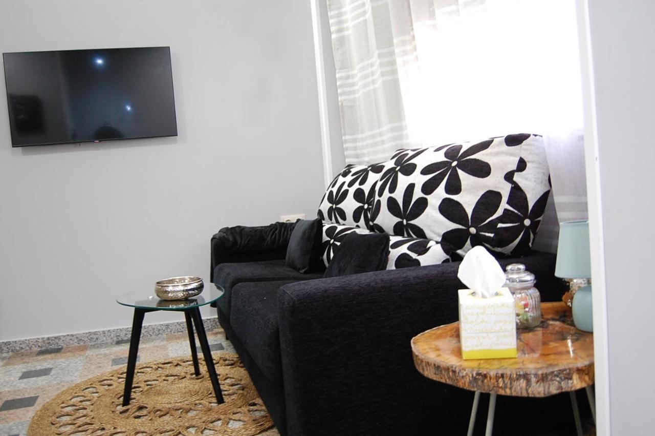 Apartamentos Los Jardines& Parking 科爾多瓦 外观 照片