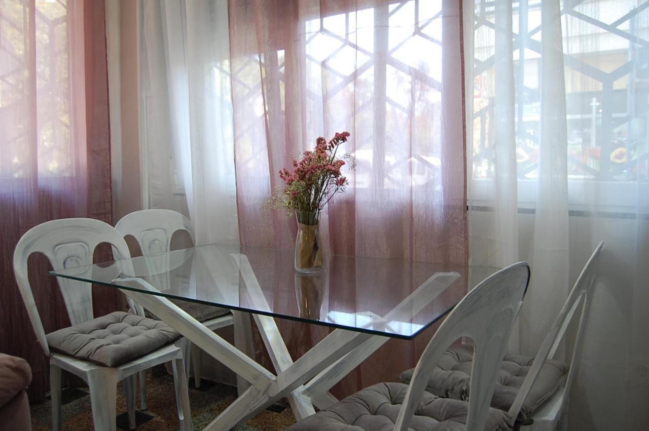 Apartamentos Los Jardines& Parking 科爾多瓦 外观 照片